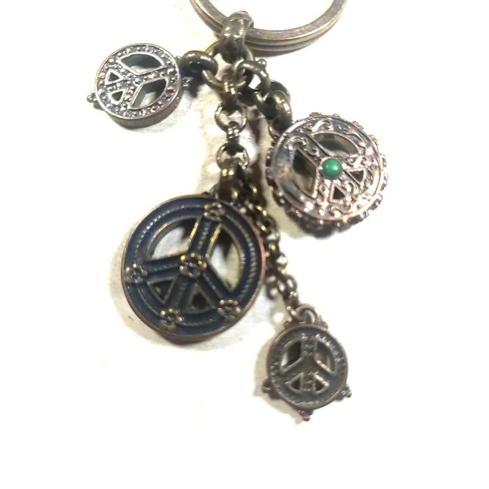 Made With Peace And Love Keychain Brass Tone Peace Sign Charms Purse Clip